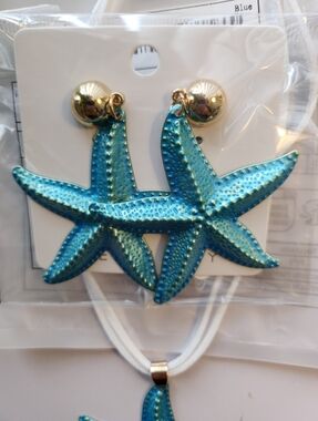 Starfish Necklace & Earrings Set